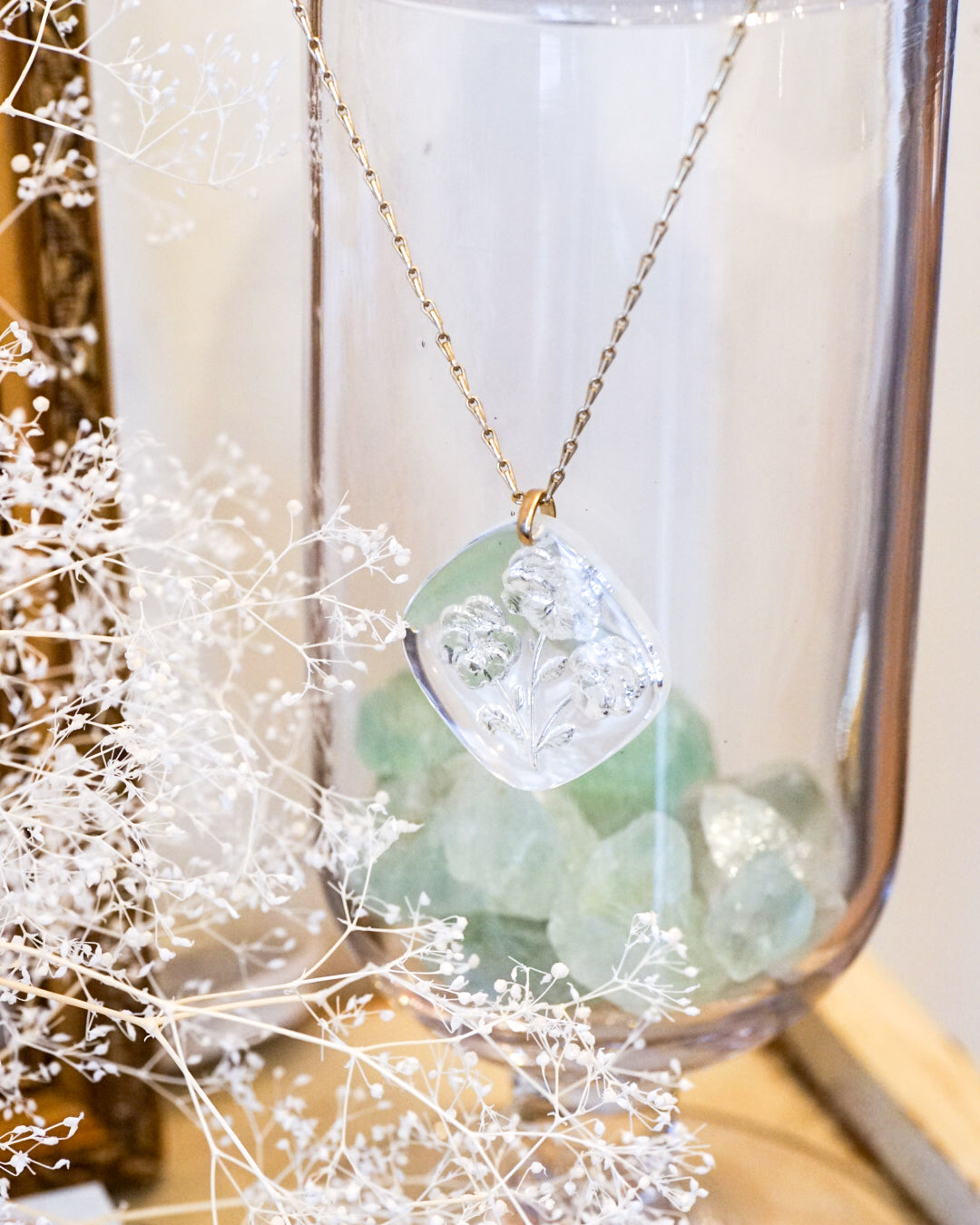 パンジーのインタリオ