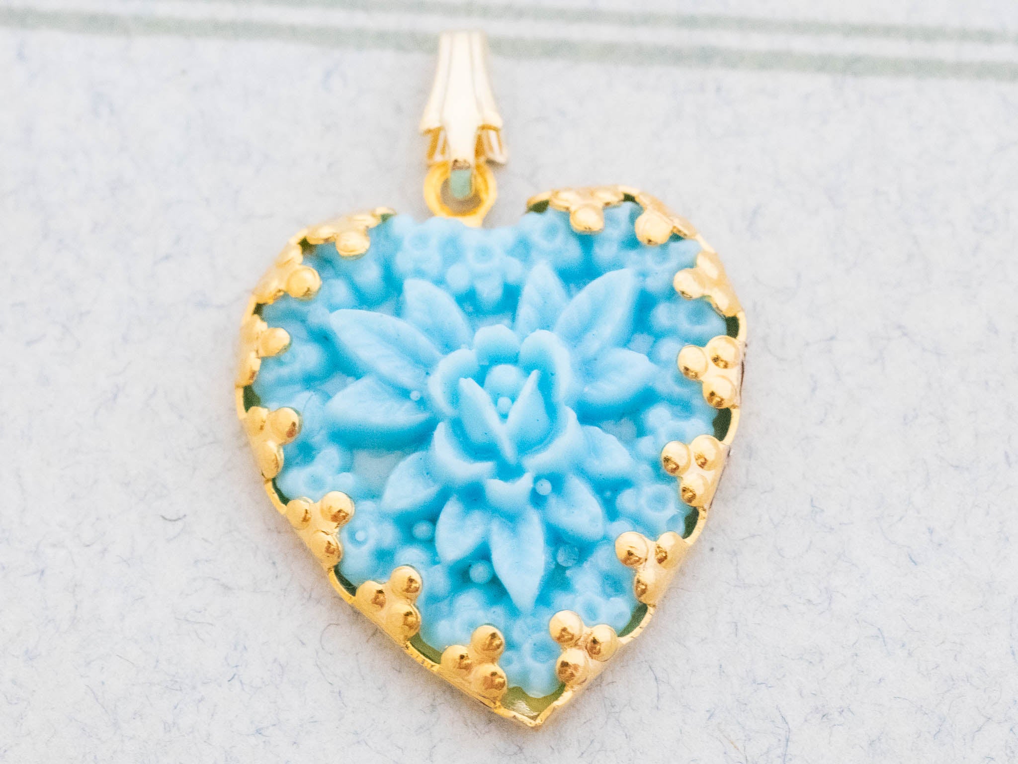 グラスストーン